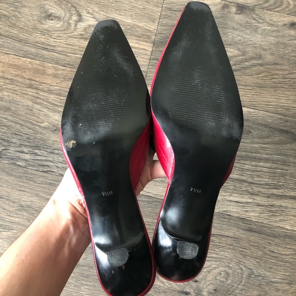 Karen Scott Carrie Red Leather Mules Heels - Picture 6 of 6